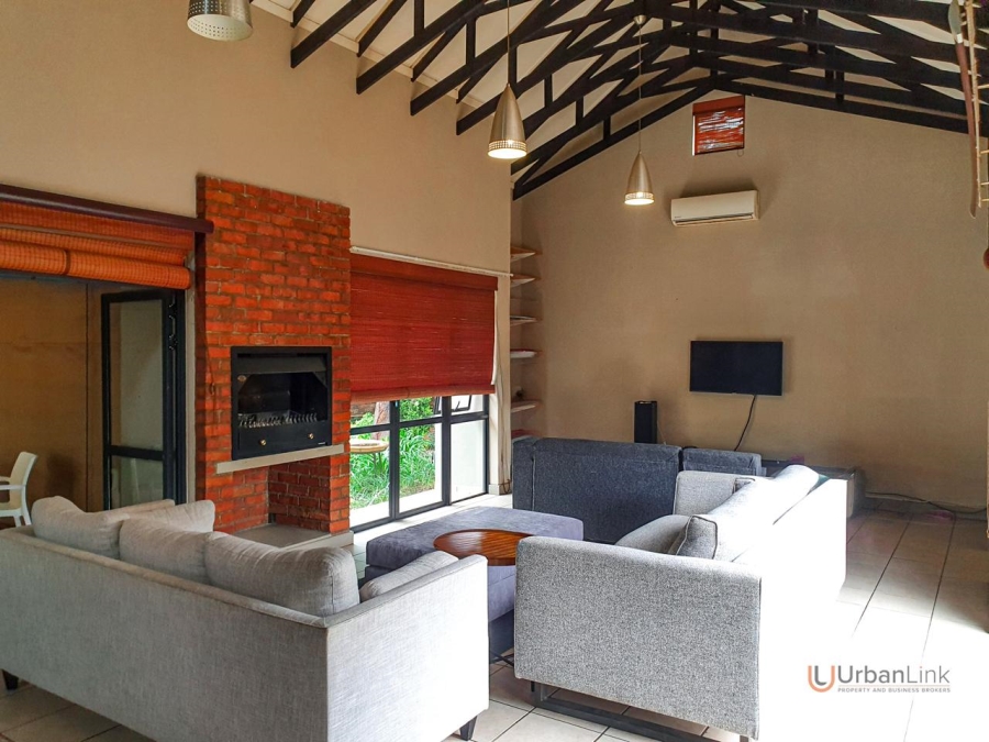 3 Bedroom Property for Sale in Safari Gardens North West